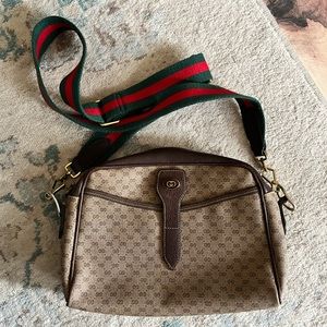 EUC Vintage Gucci Crossbody Bag Handbag Purse Monogram Brown with Strap